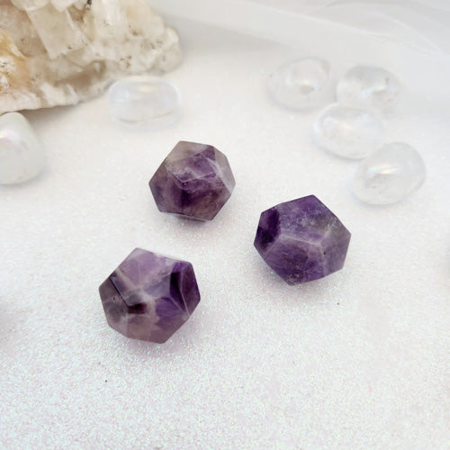 Amethyst Dodecahedron (assorted. approx. 2.5cm diameter)