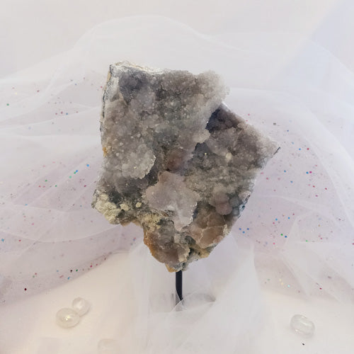 Amethyst Plate on Stand (pale. approx. 26.5x19cm)