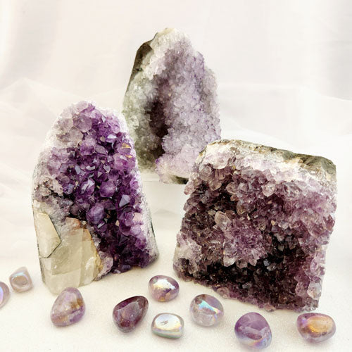 Amethyst Standing Cluster (assorted. approx 10.7-16.1x8.3-12.5cm)