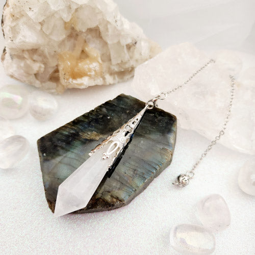 Antique Look Quartz Pendulum (platinum plated metal)