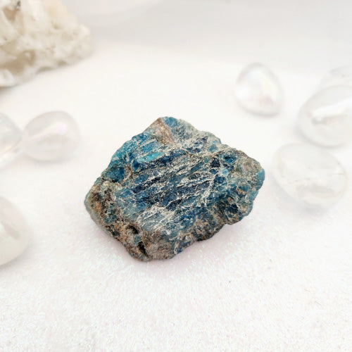 Apatite Rough Rock (approx. 4.2x3.7cm)