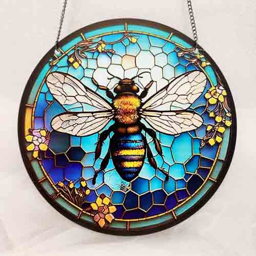 Bee Hanging (approx. 20cm diameter)