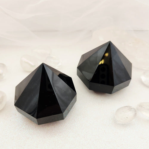Black Obsidian Diamond Cut Carving (approx. 5.5x6.5cm)