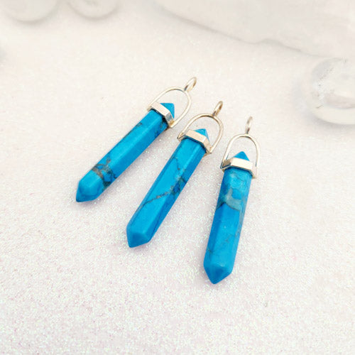 Blue Dyed Howlite Point Pendant (silver plate)