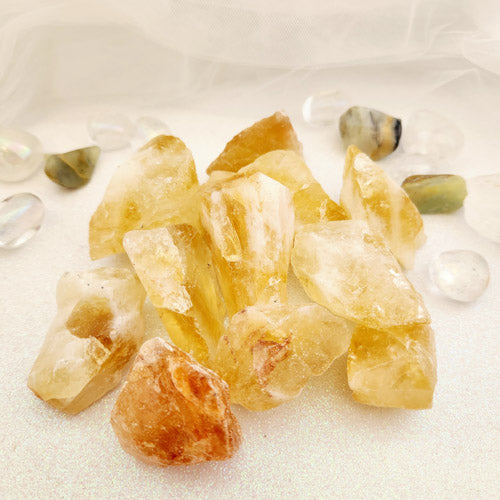 Citrine Rough Rock (heat treated. assorted. approx. 4-6.9x3-4.2cm)