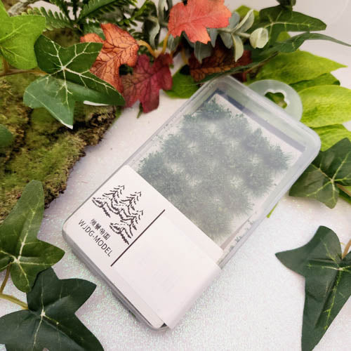 Fairy Garden/Doll House Set of Static Grass Tufts (assorted. approx. 1-1.5x1-1.5cm per tuft x 28 pieces)