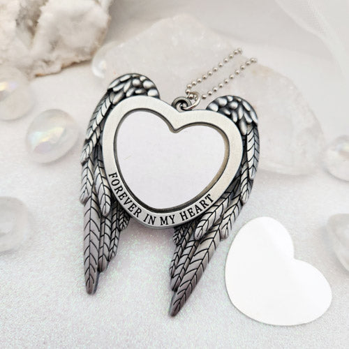 Forever in My Heart Angel Wings Hanging (metal. approx. 8.4x6.5cm. not incl. chain)