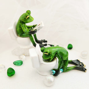 Frog n. Toilet