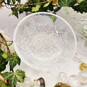 Iridescent Bowl | Cut Glass | Pre-Loved 1