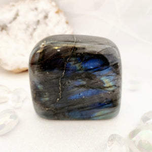 Labradorite Free Form