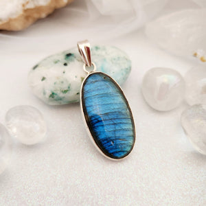 Labradorite Oval Pendant