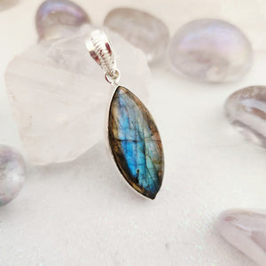 Marquise labradorite pendant in sterling silver bezel setting with bail