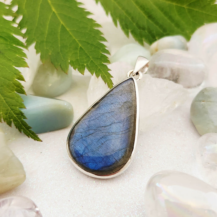 Labradorite Tear Drop Pendant (sterling silver)