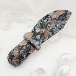 Llanite aka Que Sera Dagger