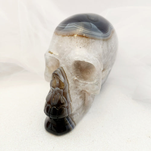 Natural Agate Geode Skull (approx. 11x14.3x7.3cm(