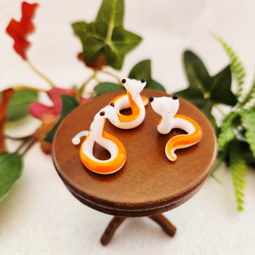 Orange & White Glass Snake (tiny. handmade. approx. 1.5x2cm)