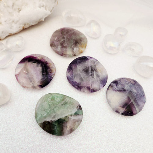 Rainbow Fluorite Flat Stone (assorted. approx. 4-4.7x3.2-4.5cm)