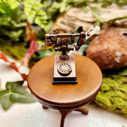 Rotary Phone for Fairy Garden/Dolls House (approx. 2.9x3.5cm)