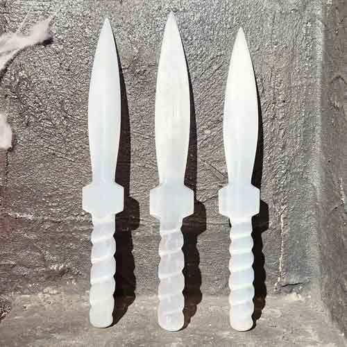 Selenite Dagger (assorted. approx. 39-41x5.3-5.7cm)