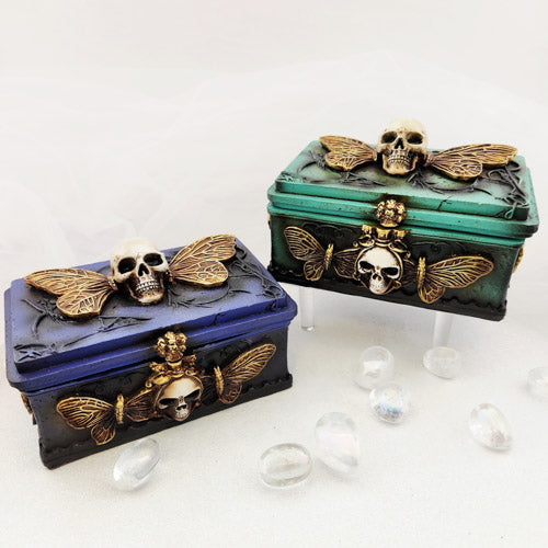Skull Moth Box (green or purple approx. 8.6x13.2cm)