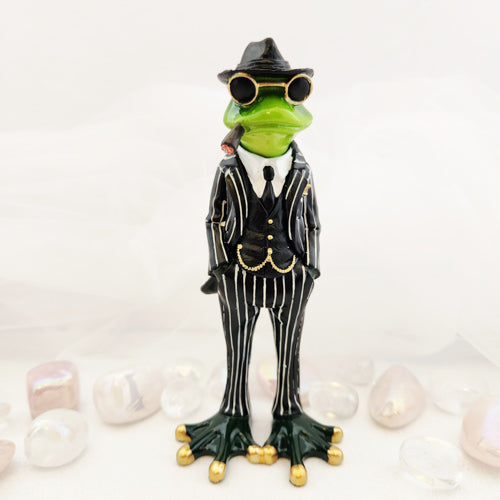 Tony the Gangster Frog (approx. 16x7cm)