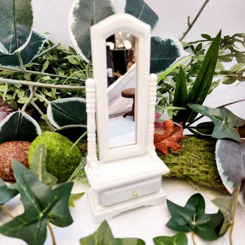White Full Length Mirror for Fairy Garden/Dolls House (approx. 14x5.9cm)
