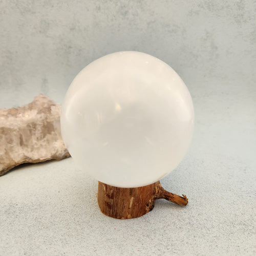 Selenite Sphere (assorted. approx. 7.5-8cm)