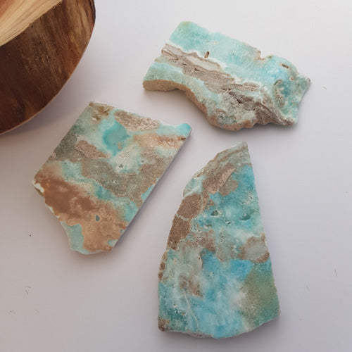 Caribbean Blue Calcite Slab (assorted. approx. 7.3-9.1x5.2-5.4x1cm)