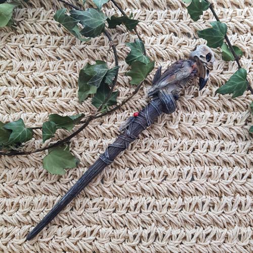Crow Skeleton Wand Boxed (approx 23x2x2cm)