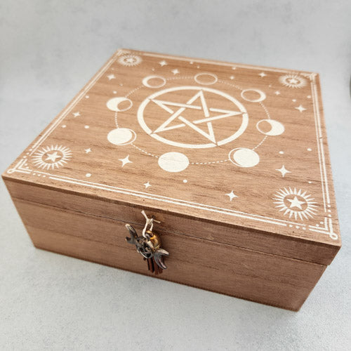 Moon Phases & Pentacle Box (MDF. approx. 18x18x7cm)