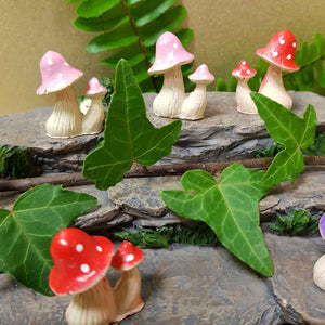 Fairy Garden Mushroom (assorted colours approx. 3x2.5cm)