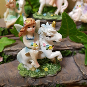 Tiny Fairy & Unicorn assorted (approx 4-6x4cm)
