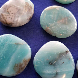 Amazonite Flat Stone (assorted. approx. 4.2-4.7x3.6-4.5x1-1.2cm)