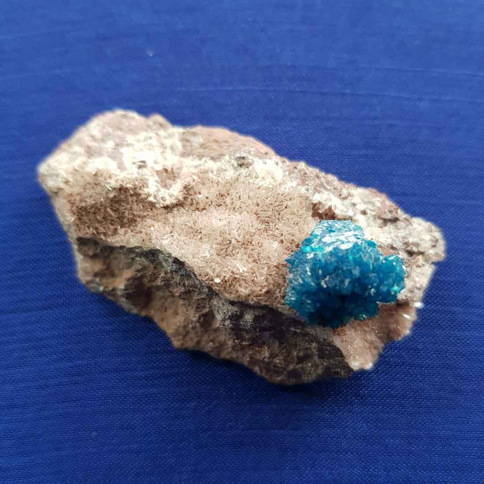 Cavansite on Stilbite Matrix