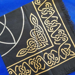 Triquetra Altar Cloth