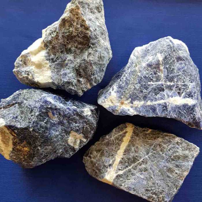 Sodalite Rough Rock (assorted. approx. 9.8-12.1x7.5-9.5cm)