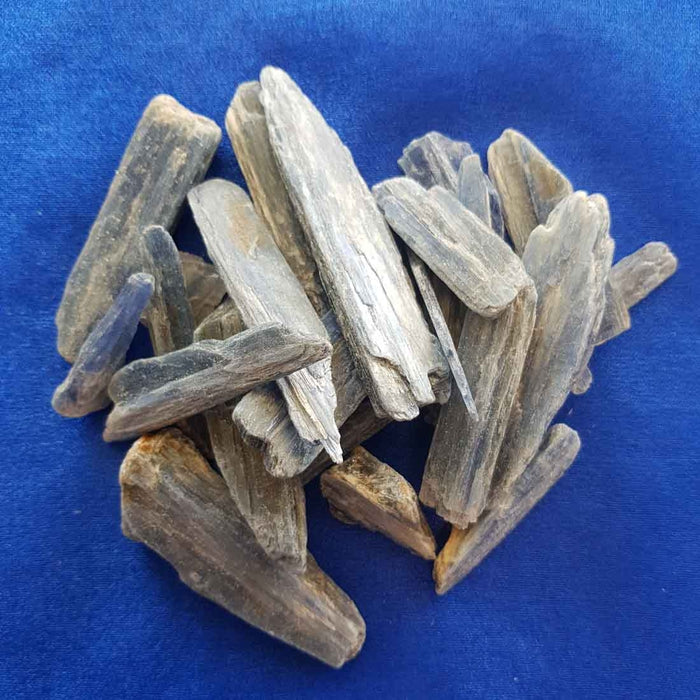 Blue Kyanite Rough Chunks & Blades (assort. approx. 4-7x0.7-2.2x0.3-2.5cm lots of variation)