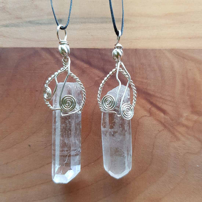 Clear Quartz Wired Pendant (assorted silver plated)