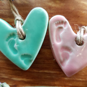Footprints Ceramic Heart (assorted colours approx. 4 x 4cm)