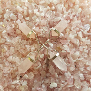 Rose Quartz Point Pendant (sterling silver. small. assorted)