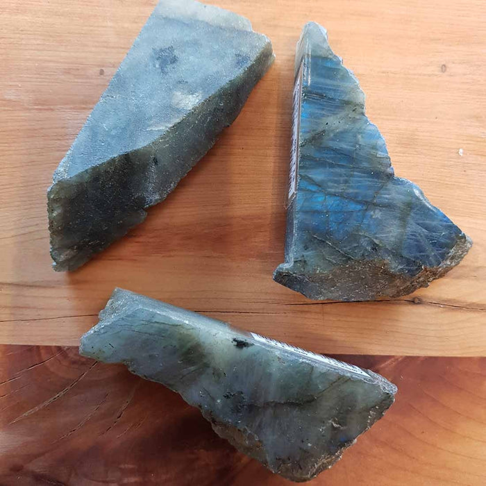 Labradorite Partially Polished Piece (assorted. approx. 7.3-12x5-7x3-4cm)