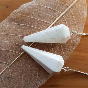 Scolecite Pendulum