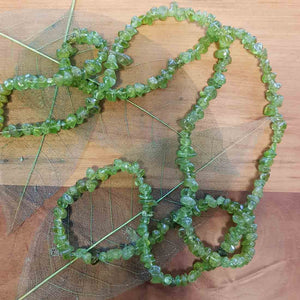 Peridot Chip Necklace (approx. 85cm)