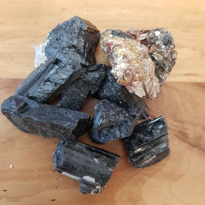 Black Tourmaline Rough Rock (assorted. approx. 3.2-5x2.6-3.6cm)