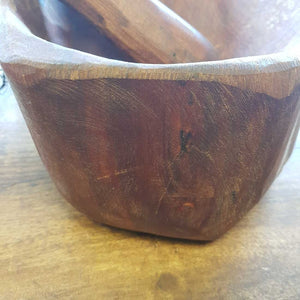 Totara Mortar & Pestle Hand Crafted in New Zealand from 500 year old Totara from the Feilding Area (approx.20x20x13cm)