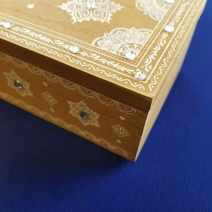 Boho Box (approx 24x9x6cm)