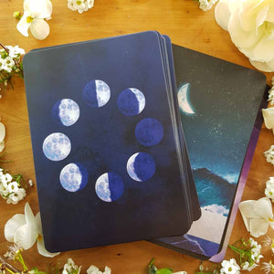 Moonology Oracle Cards (44 cards and guide book)