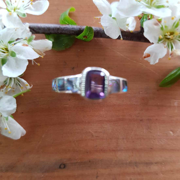 Amethyst & NZ Paua Ring. (sterling silver)