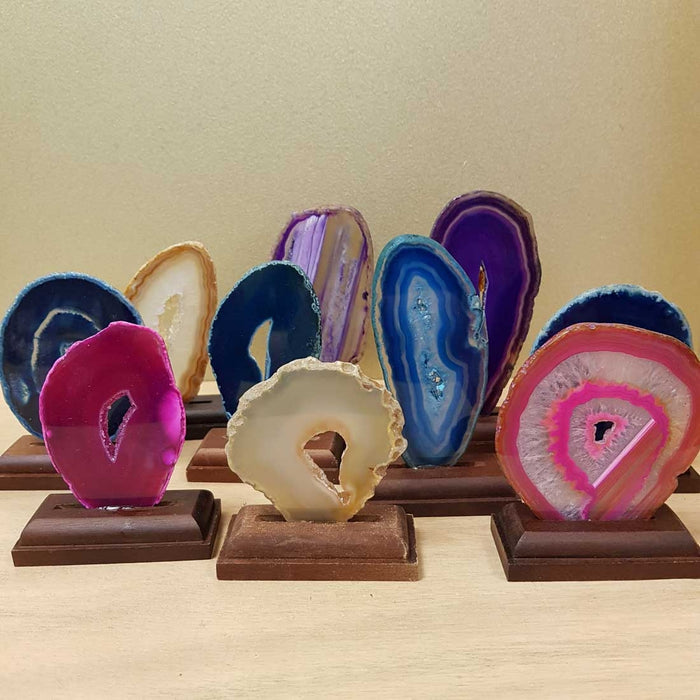 Agate Slice in a Stand (assorted & dyed approx. 10x7cm)