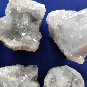 Celestite Cluster (assorted. approx. 4.6-5.3x3-3.7cm)